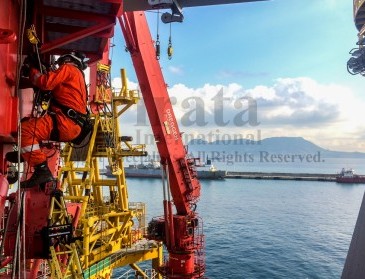 Image Description:Offshore Oil & Gas 16/08-02