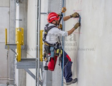 Image Description:Power & Petrochemical 16/08-02
